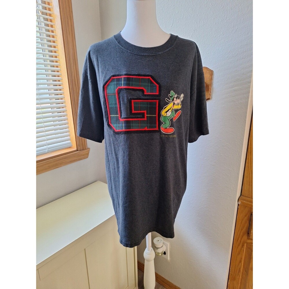 Vintage goofy Genus Tag Shirt